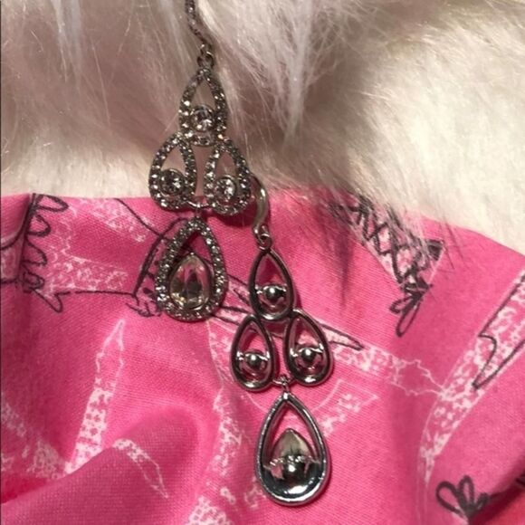 Costume Dangle Fishhook Sparkle Formal Earrings - Picture 4 of 5